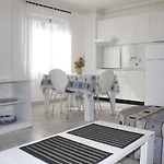 Appartamento Family Friendly With A Swimming Pool Valbandon, - 7346